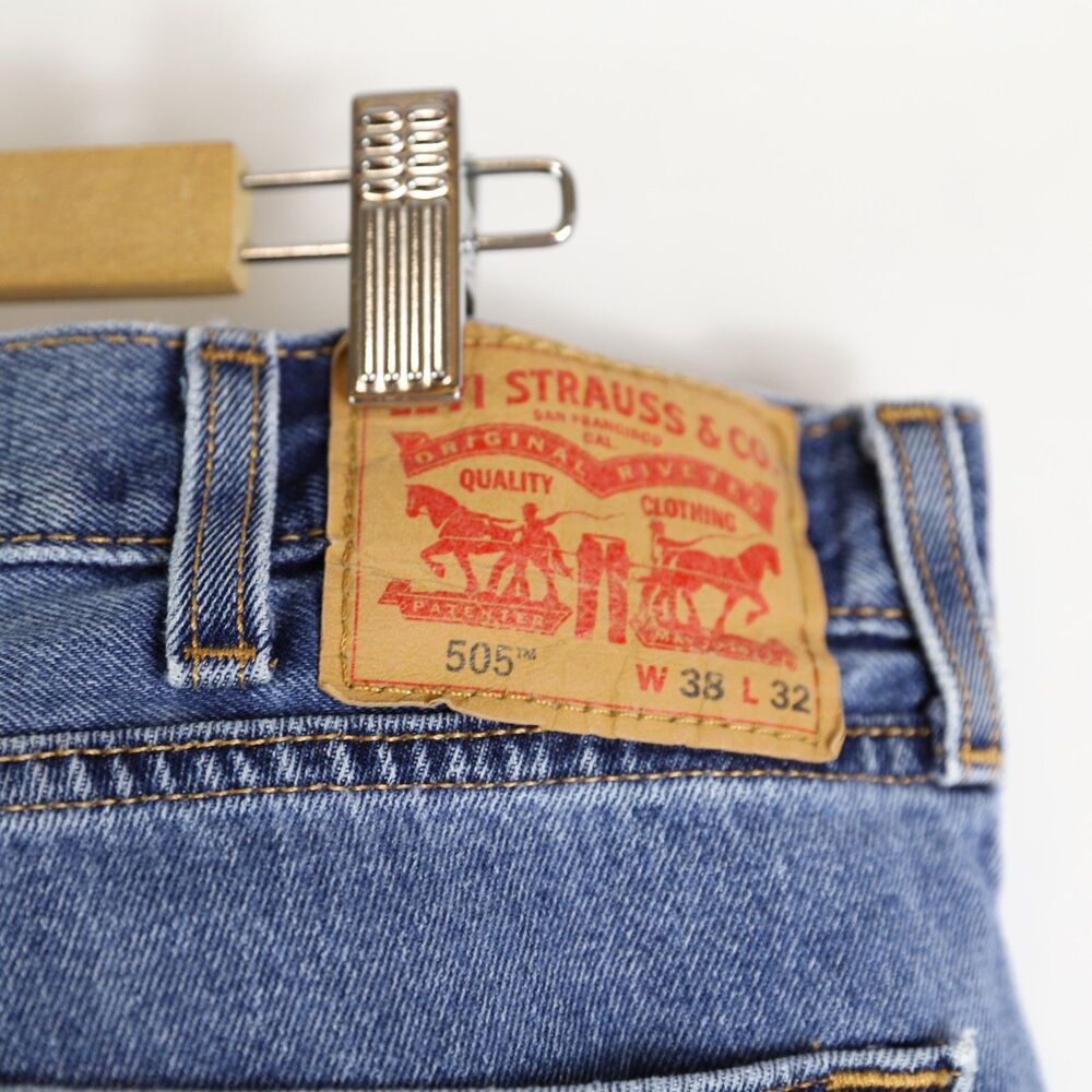 Levi's 505 Jeans size 38 X 32 - Picture 3 of 4